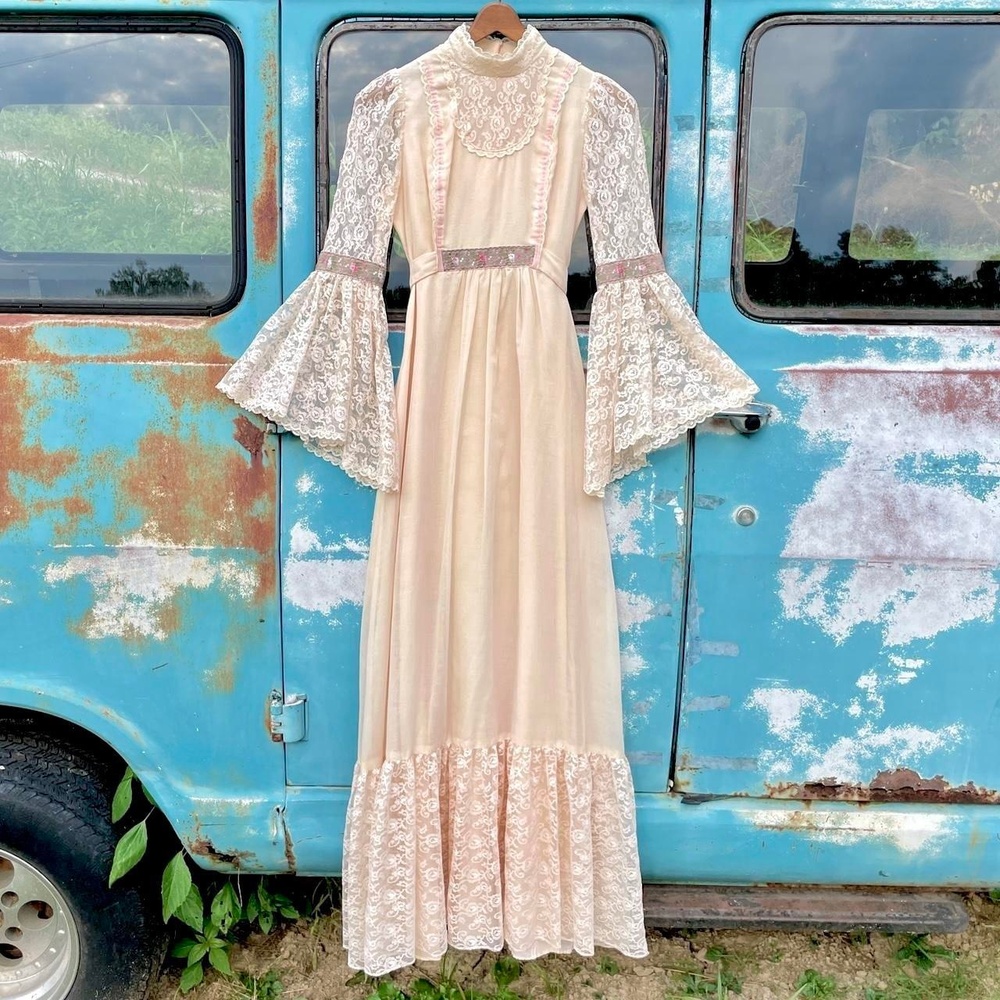 70s Candi Jones california lace maxi gown w/ bell cuffs